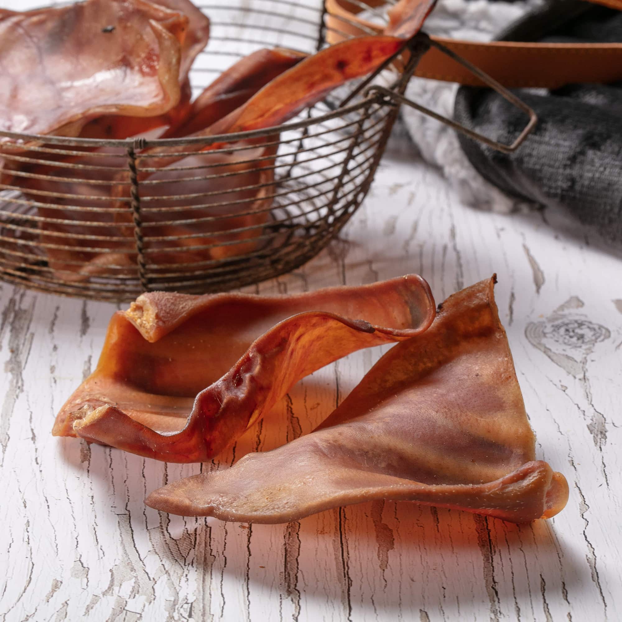 Hollings Pig Ears Dog Treats 2pk - Image 5