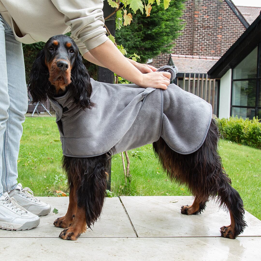 Scruffs Deluxe Drying Robe Grey - Image 7